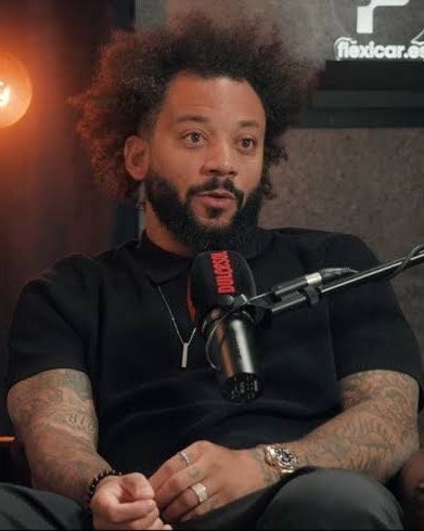 FullTime90X's tweet photo. 🚨🇧🇷 Marcelo:

🗣️ “If Harry Kane can win this year’s Ballon d’Or based on his individual trophies, then why wasn’t Raphinha given the award last year? 🤔

🗣️ “Raphinha had similar stats to Kane, but he also won the domestic treble and had a record-breaking Champions League campaign. Kane lacked both of those achievements, yet he still went on to win the Ballon d’Or. 🏆

🗣️ “This award has absolutely no consistency. If Kane deserved it this year, then Raphinha should have won it last year. 🔴🔵

🗣️ “And if Dembélé won last year based on trophies, then Lamine Yamal should have won it this year based on trophies. You cannot keep changing the criteria to suit different players.” 🎯🏆