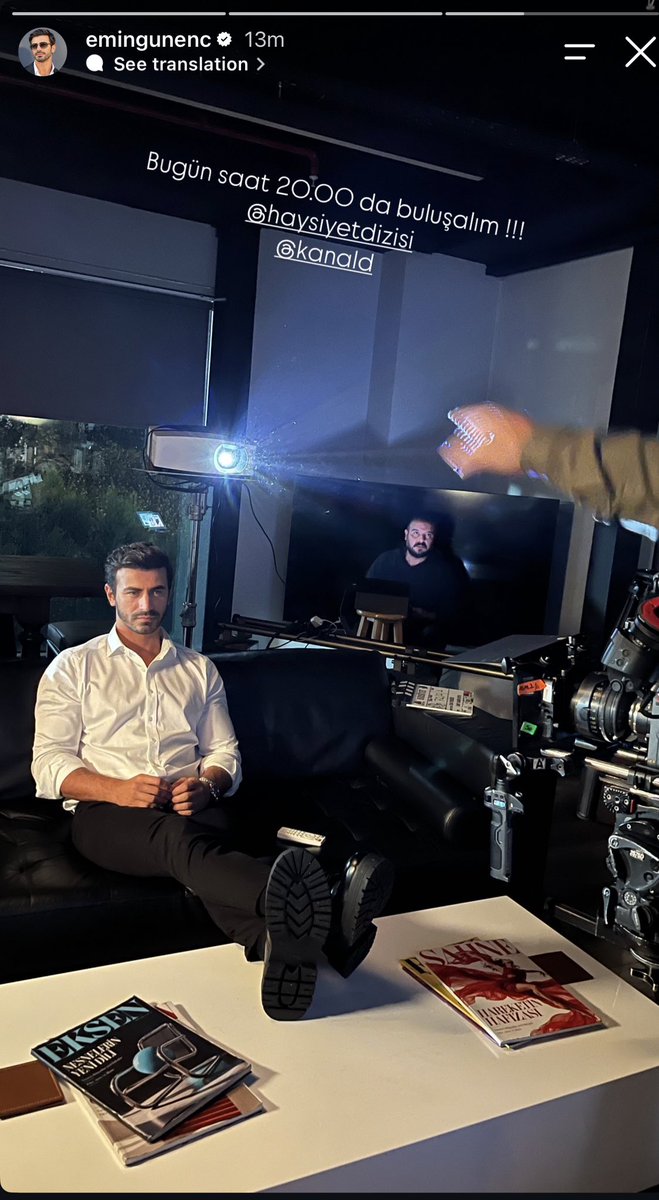 EminGG_Backup's tweet photo. 🆕📸 Emin Günenç via IG Story!

A new behind-the-scenes photo from the Haysiyet set! 🎬🤍

“Bugün saat 20:00 da buluşalım!!!”
“See you today at 8:00 PM!!!”

Emin invites everyone to tune in to Haysiyet on Kanal D tonight!

#EminGünenç #EnderŞanlıoğlu #Haysiyet https://t.co/3BixwAtM1m