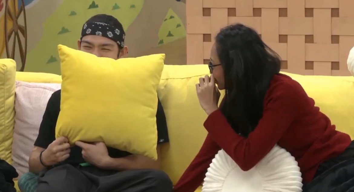 xsheyaaa's tweet photo. luh nawala yung mata nya oh
#JeoShea | #SHEO https://t.co/onso47NLDm