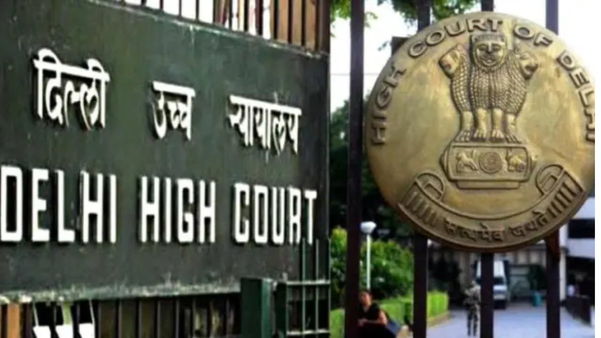 TNPNEWS1's tweet photo. पत्रकारों की याचिका पर दिल्ली HC का नोटिस, ACP विवेक भगत केस की जांच पर रोक से इनकार 
https://t.co/oVOi6wguBH
#DelhiHighCourt #ACPVivekBhagat #SCSTAct #Journalists #HighCourt #Investigation https://t.co/1Fco4De258