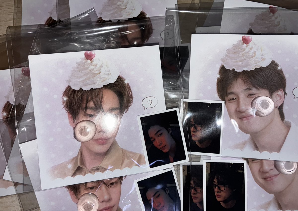 LINGLIN58258868's tweet photo. 𝑮𝒊𝒗𝒆𝒂𝒘𝒂𝒚 #DewTeeFancon  
Sticker 32 set 

DewTee 24 set / ได้คู่

Pin 23 set

📍: union hall, union mall 
🗓️: 8 NOV 2026 https://t.co/fqkZYpoB9v