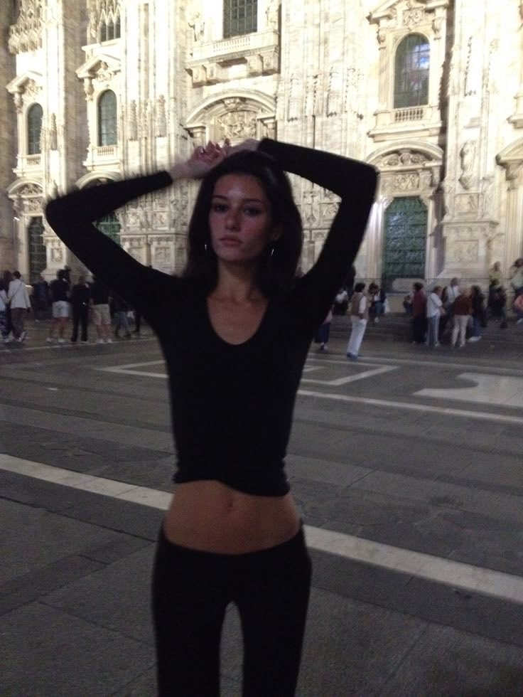 hdlazvb's tweet photo. just kill me at this point #thinspo https://t.co/yPu1fR71Bx