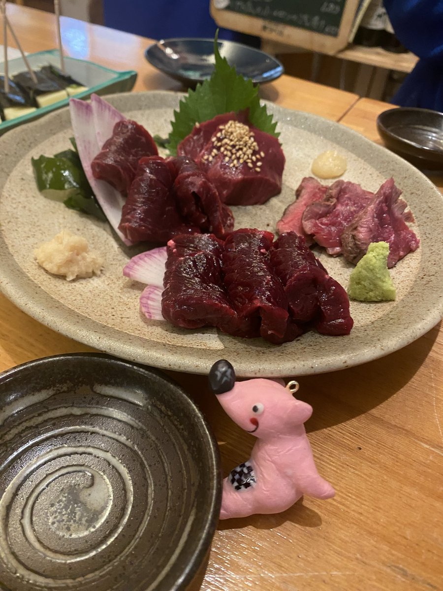 nakano_diesuki's tweet photo. 【漁港ライクに】

クジラ♫

クジラ♫

クジラ♫

クジラ♫

クジラ〜〜〜♫

ナカノ〜〜〜！！！🐳 https://t.co/DNkbUMxehR