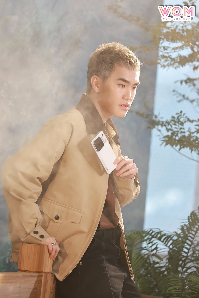 WOMENTERTAIN's tweet photo. " ปัน สรณวรรธ " ร่วมงาน " OPPO Find X10 Series Launch Event | True to Life, True to the Moment "

#OPPOFindX10SeriesTHxPUN
#OPPOFindX10SeriesTH
#PUNSORNAWAT #PUN https://t.co/qZgfD0uJ8S