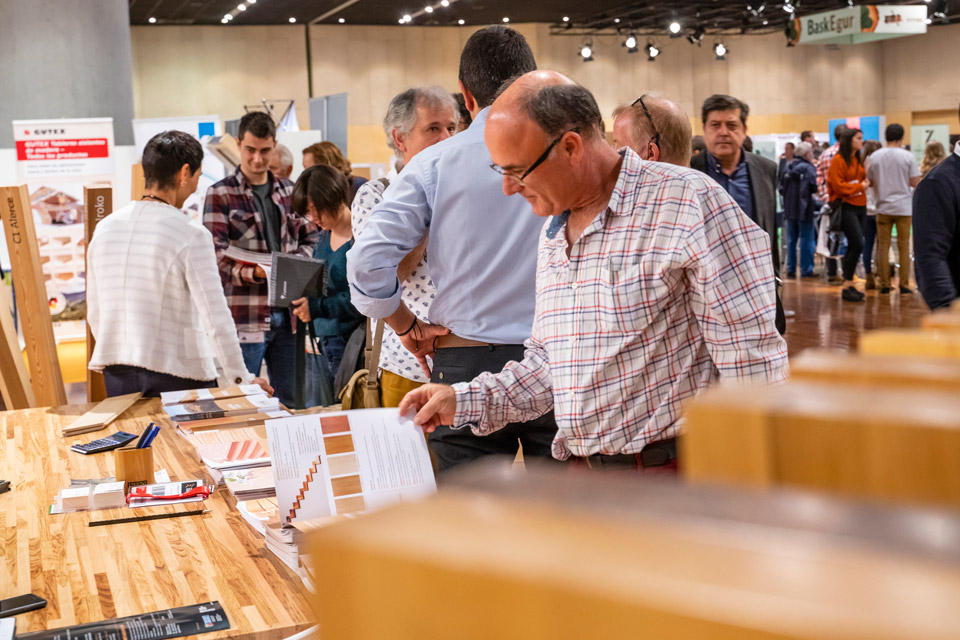 CGATEsp's tweet photo. Mañana comienza en Bilbao Egurtek, el Foro Internacional de Arquitectura y Construcción en Madera, del que el CGATE es colaborador, así como otros Colegios de la Arquitectura Técnica.

https://t.co/yR2zSluXfp https://t.co/sHbl5I674t
