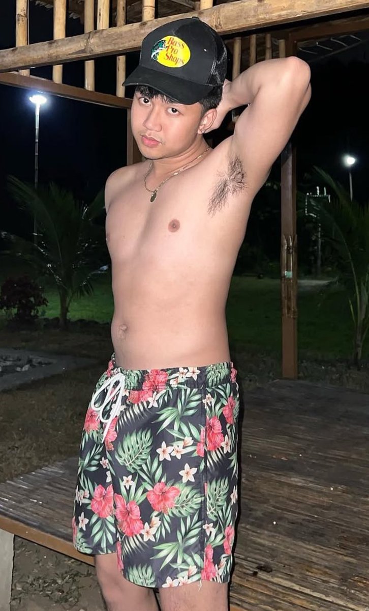 altelicious_'s tweet photo. HANS D. Sobrang daming Versions nakapin na sa wall ko ang link https://t.co/ueNKdRyPKJ