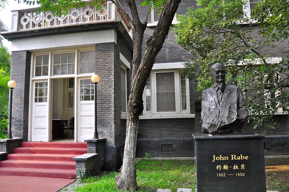 AbyssWardenX's tweet photo. Why do many Chinese deeply respect German &amp; Germany? 

History explains:

1927–38: Sino-German Military Cooperation helped China modernise.

1937: John Rabe saved ~250,000 Chinese lives in the Nanjing Massacre.

Humanity and support in dark times built an enduring bond.
#History https://t.co/qfoqgc1Y3d