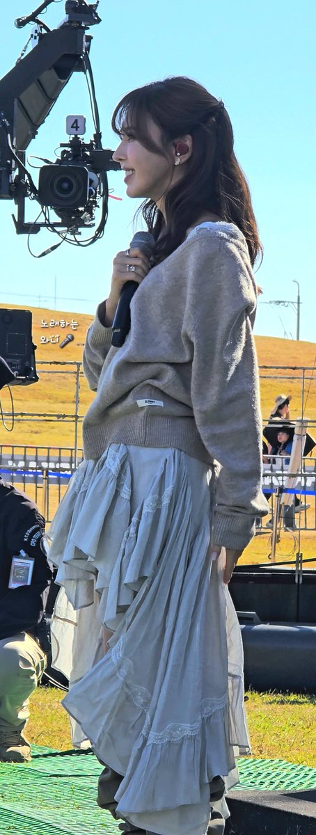 bestsingerwendy's tweet photo. 261010 Ghost Festival
그냥 와니가 보고 싶어서...
인간햇살 와니 ☀️
#웬디 #Wendy #레드벨벳 #RedVelvet
#Ghost_Festival #고스트페스티벌 https://t.co/eAwPjtb3fY