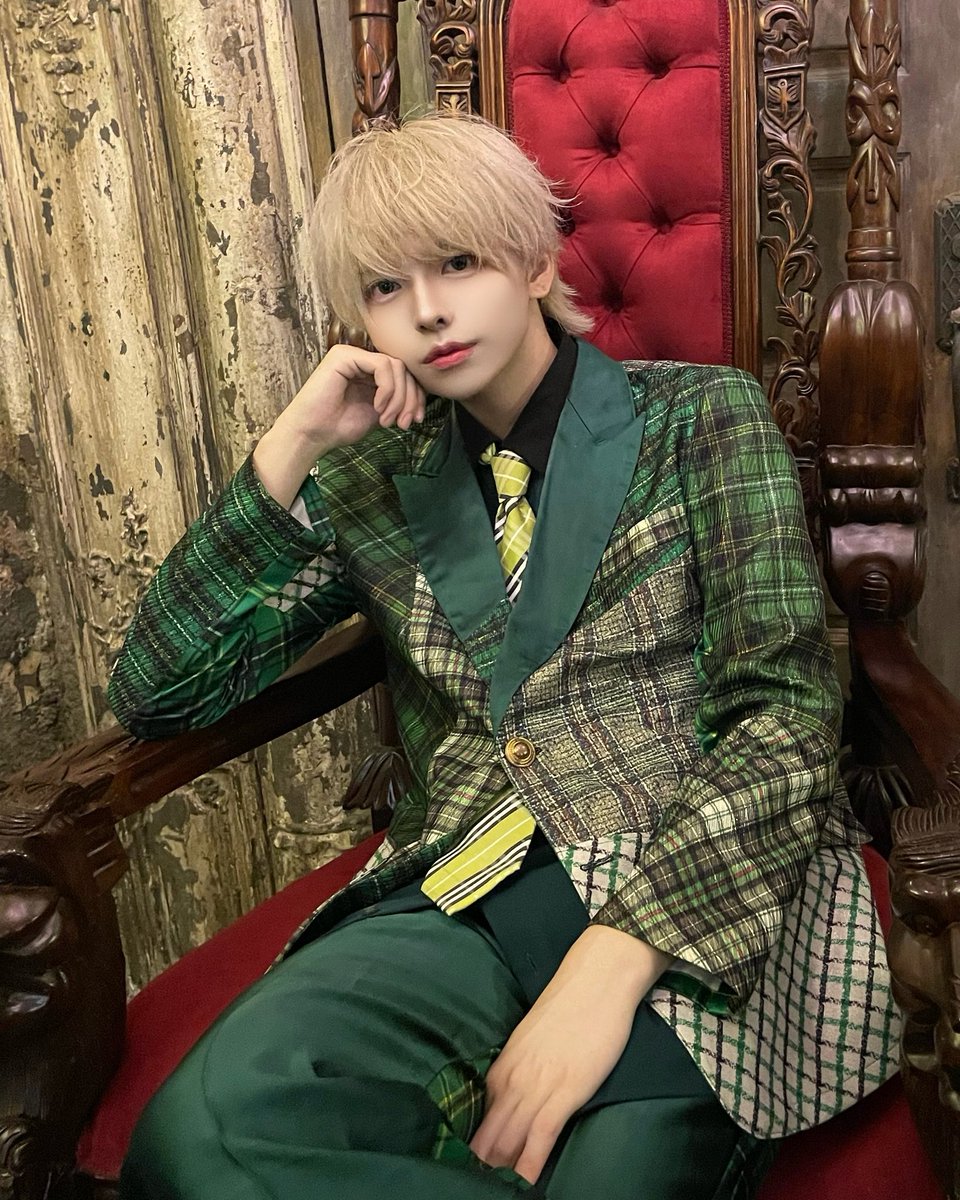 kokii0129's tweet photo. ⬅️パピハイこうき(3年前)
双極こうき(現在)➡️ https://t.co/7euC5zvjDB