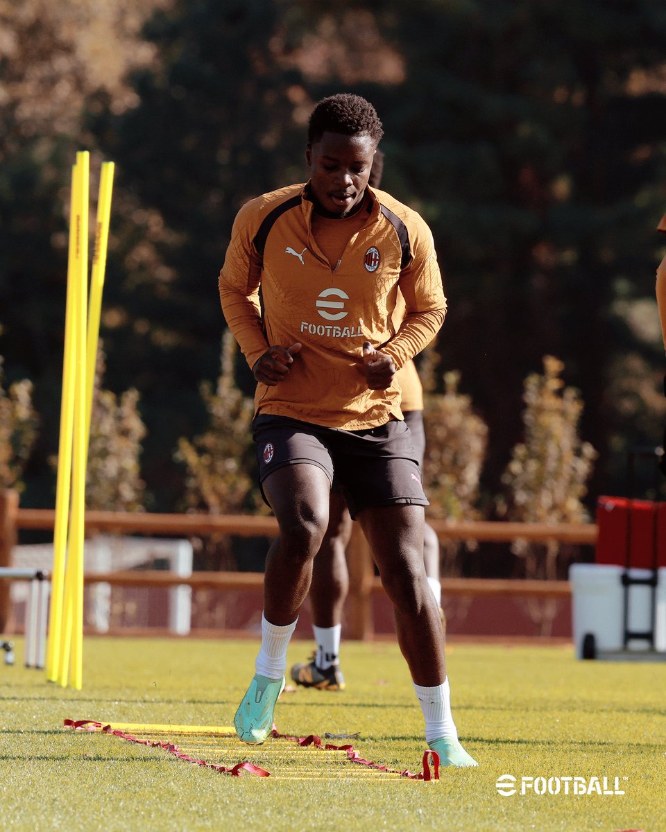 SleeperACMilan's tweet photo. 🚨✅Alphadjo CISSE could START as a #9 vs Bologna!
Gonçalo RAMOS could REST.
❌Francesco CAMARDA is not bein CONSIDERED to START.
@Gazzetta_it https://t.co/Am1vIazeBs