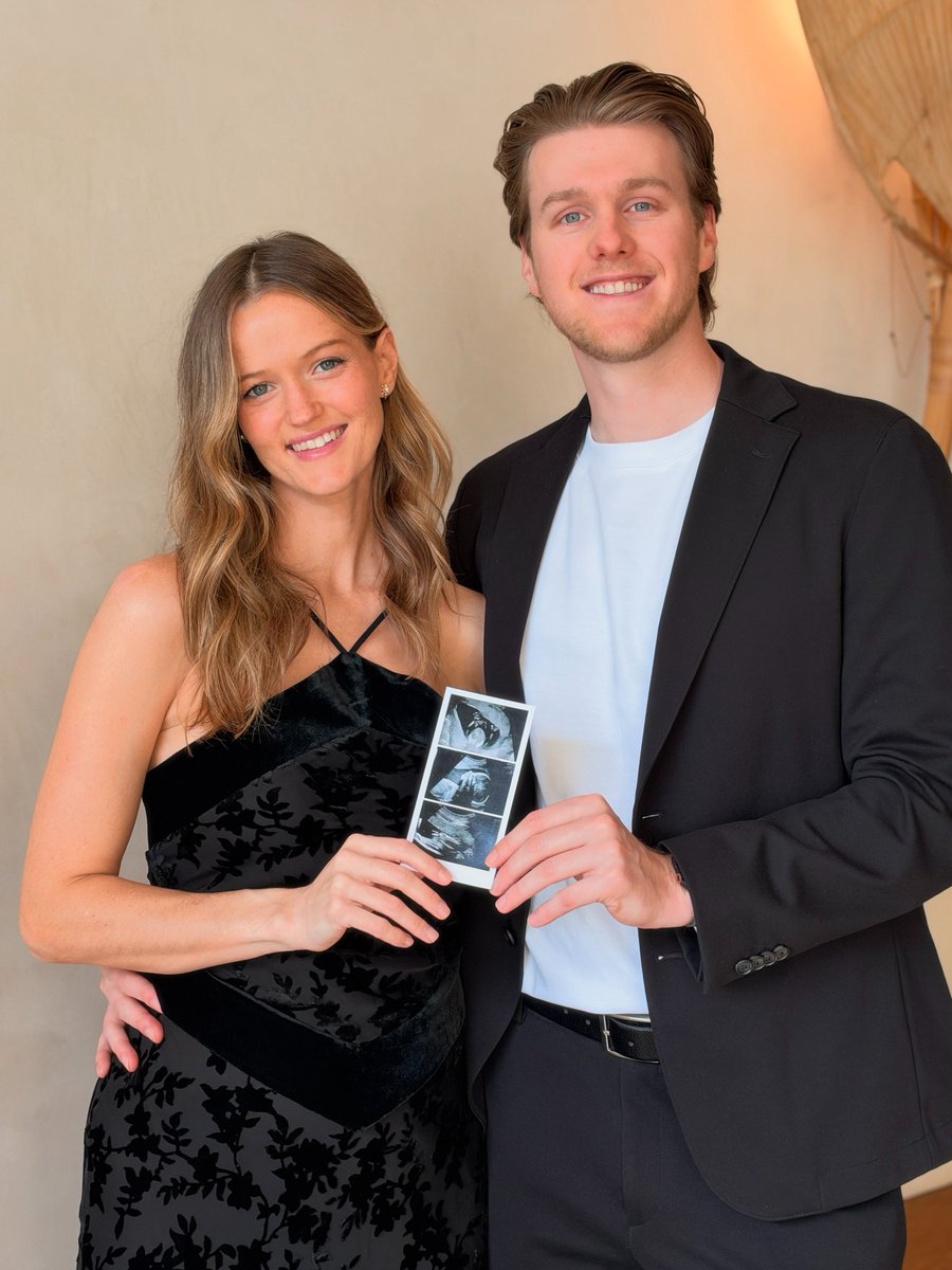 LachlanYT's tweet photo. Small life update, Baby Boy due January! https://t.co/RQqZ7hteGm
