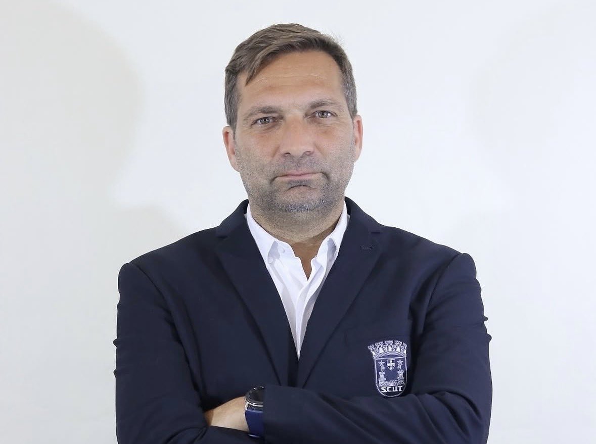 sebsousapinto's tweet photo. 🚨❌ EXCL: Luís Tralhão deixa o Torreense por mútuo acordo.

Técnico que levou o clube à conquista da Taça de Portugal na temporada passada, e que levou o Torreense à Liga Europa, fica agora livre no mercado. 🇵🇹 https://t.co/VpAhTq9yJu