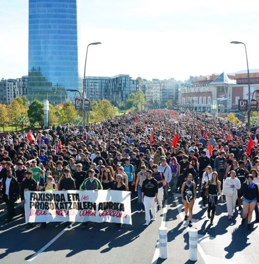 todomejorqenada's tweet photo. 391 puntos en PISA. Sólo por delante de Melilla. https://t.co/O4YUxTg56z