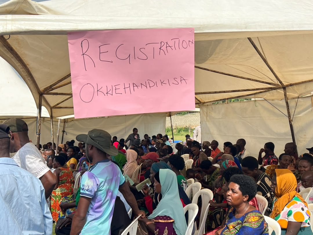 KlaSpringers's tweet photo. ACTION IN KABWOHE! 

Triage, consultation, lab, dispensing ,our medics, Rotarians &amp; Rotaractors gave it all on 24th Oct!

 Hundreds served, lives touched.

Thank you Kabwohe for trusting us! #RotaryEyamba #KlaSpringers https://t.co/UZdCTw7UIM