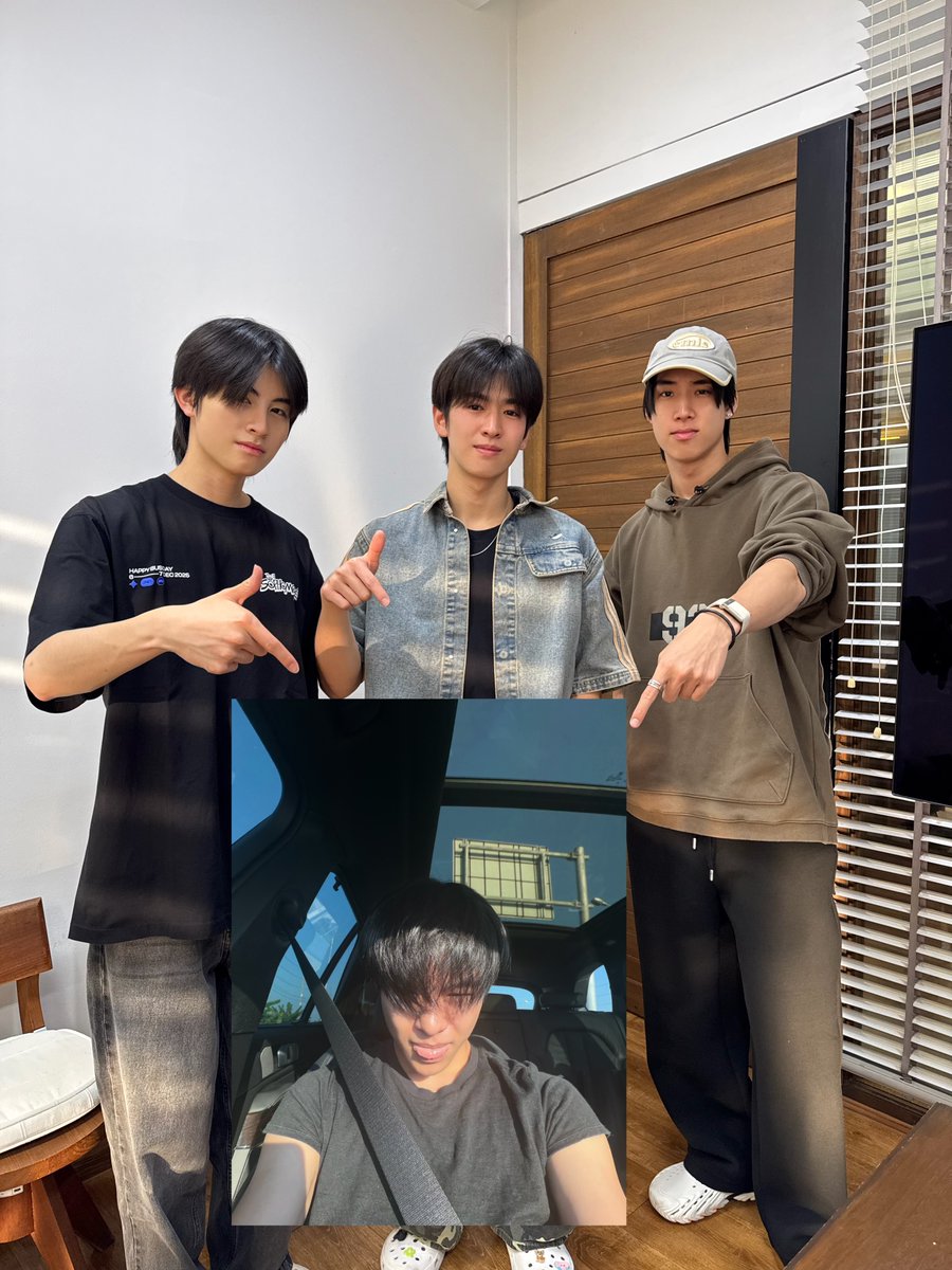 BUS_SONRAY's tweet photo. 🏁 ได้เวลาออกรอบกับ CHEST VOICE แล้วครับ 🏎️💨

เจอกันที่ STATIONHEAD 🎧
🔗: https://t.co/9tmIELrX8F

🔊 พูดคุยกันผ่าน Hashtag นี้ได้เลยนะครับ
#BUS_CHESTVOICE_แก๊งแรก

หมายเหตุ : ประกาศตามหาคนในรูป ติดภารกิจทางการจราจรค้าบ 🚗💨

#onRepeatwithBUS
#BUSbecauseofyouishine https://t.co/g68YnNvclf