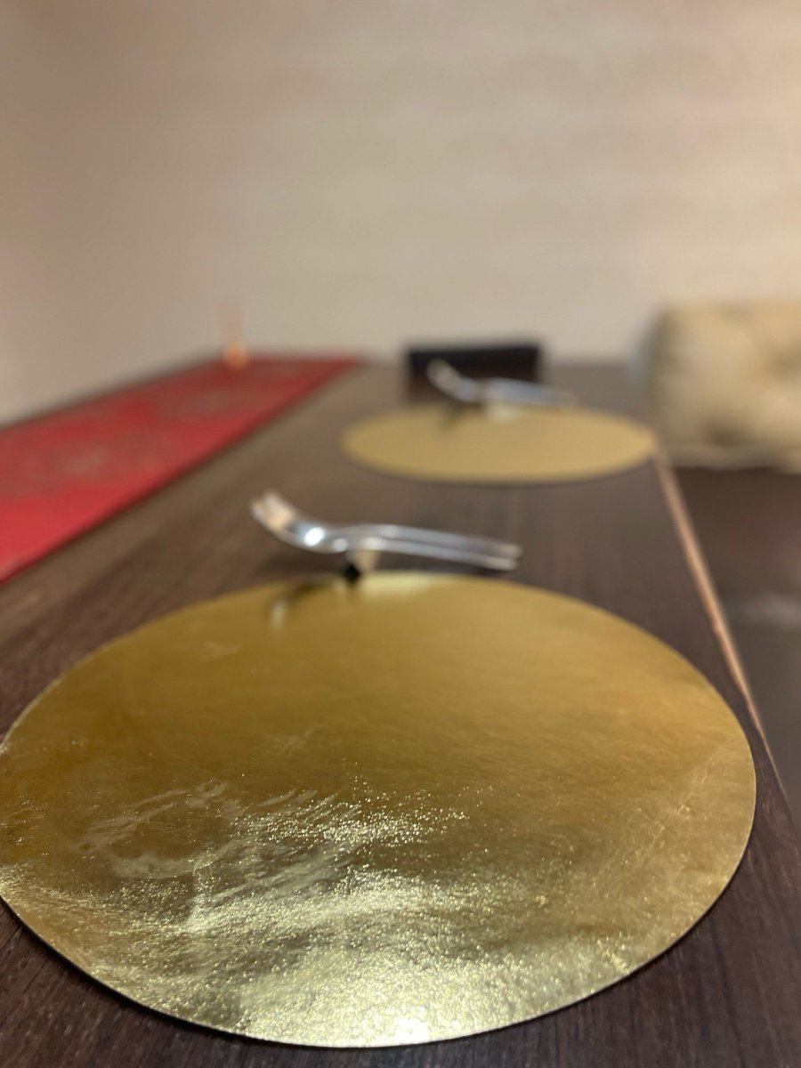 MVMdCarlDS4gY4f's tweet photo. [今日、お気に入りのカフェで見つけた素敵な一皿。ふんわりとした食感が絶品で、ちょっと大人な味わいに心が奪われました。] https://t.co/lFLeJ8000H
