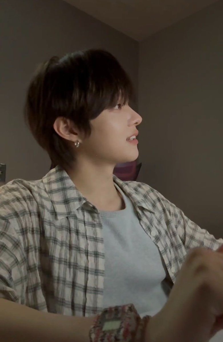 zuzuEJ's tweet photo. 옆태 미남 https://t.co/Kjl9zy03RB