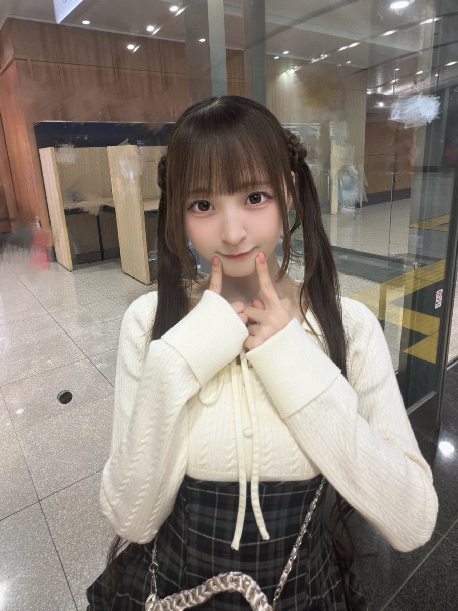 colne_icol's tweet photo. かおです https://t.co/QRajv2mK0b