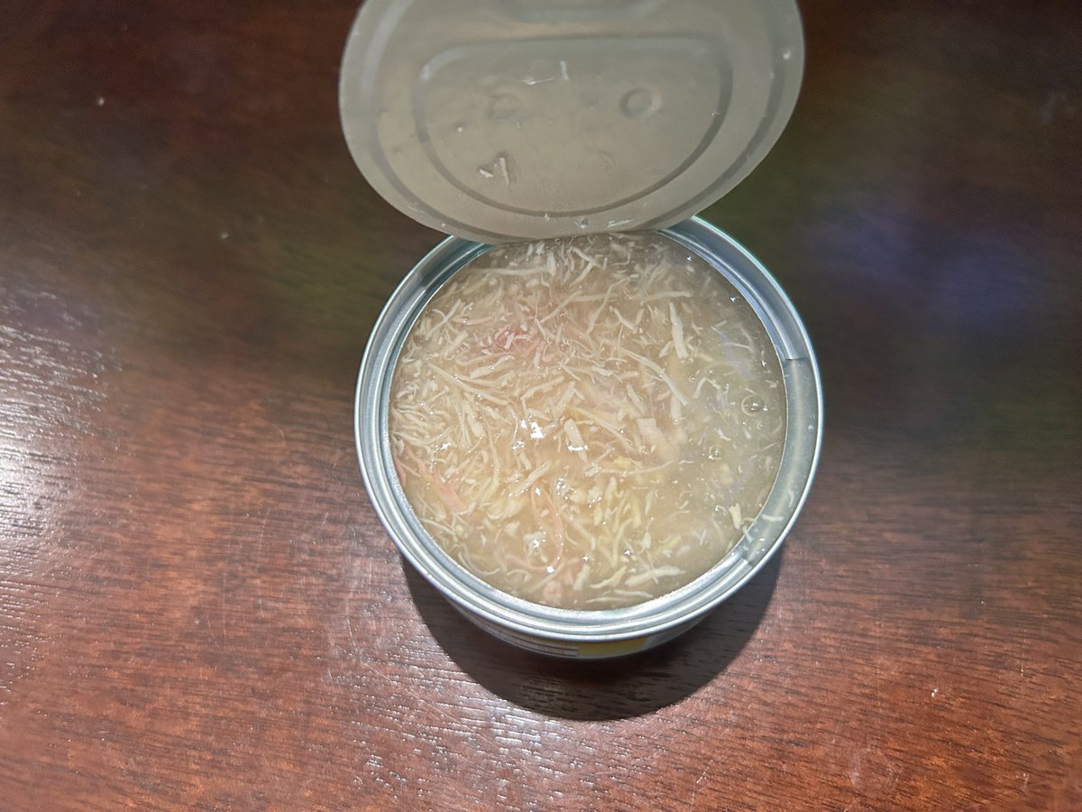 yuriko08210810's tweet photo. [今日偶然拾得した缶の底に、魯肉飯のかすがわずかに残っていた。]， https://t.co/pBKZUP7KcI