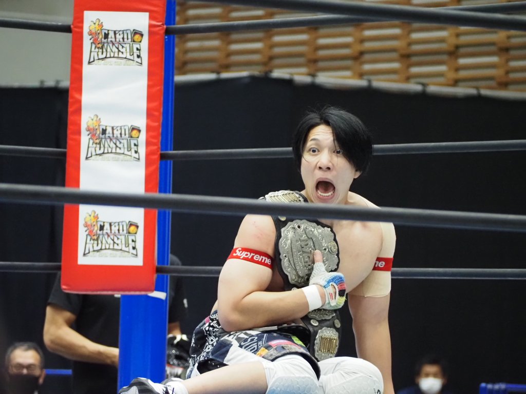 nestira_mana's tweet photo. ティタンがみょんみょんを痛めつけている時のよーさんの顔
#njsjtl
#YOH https://t.co/9PZJV6uiyF
