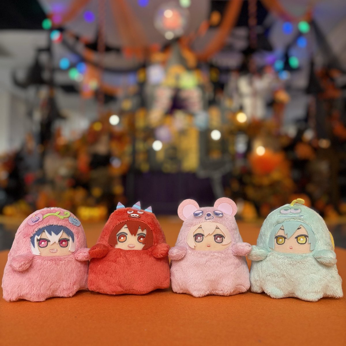 mofmof_parade's tweet photo. ⌒⌒⌒⌒⌒⌒⌒⌒⌒⌒⌒⌒⌒⌒⌒⌒⌒⌒⌒

「モフハロSTORE」大阪サテライト会場
 いよいよ明日開催🎃

︶︶︶︶︶︶︶︶︶︶︶︶︶︶︶︶︶︶︶

10月28日(水)～11月9日(月)にて、あべのハルカス近鉄本店で開催！
場所はウイング館9階催会場となります。
全日程でフリー入場いただける時間帯もありますので、ぜひチェックしてください👻

詳細はこちら📢
https://t.co/a8ab2k86kV

#モフパレ #モフハロ
