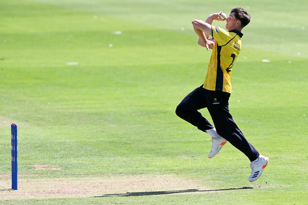 GlamCricket's tweet photo. Congratulations to Tom Edwards, who has been named in the England U19s squad for their winter tours of Sri Lanka and Pakistan! 🌟

A training camp in Colombo kicks things off before three Youth ODIs and a Youth Test in Rawalpindi.

Proud of you, Tom! 🏏 https://t.co/chtELf8np5