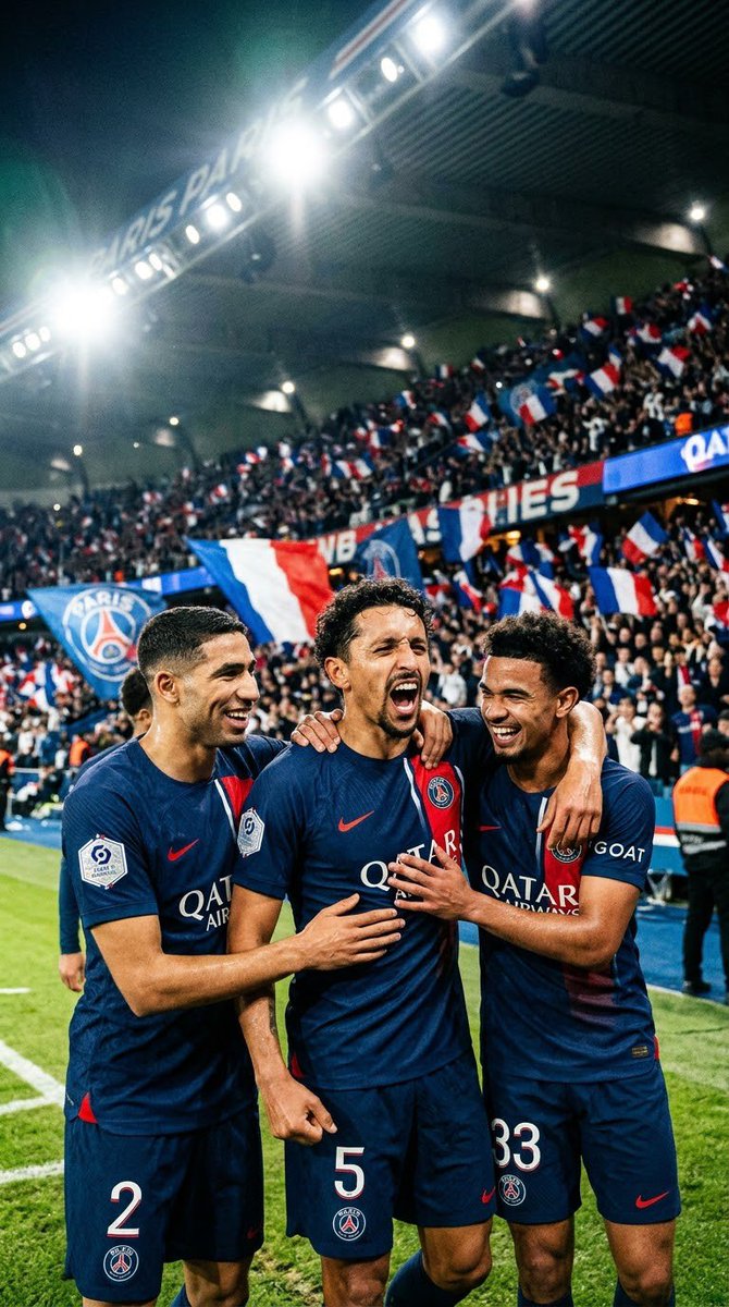 ameliax5q's tweet photo. PSG’s super-subs Mayulu and Godts turned a tight game into a 2-0 win and top of the table. Confirmed. 🇫🇷⚽️🔥👏📈
#Ligue1 #PSG #Football https://t.co/RFgtBITvoh