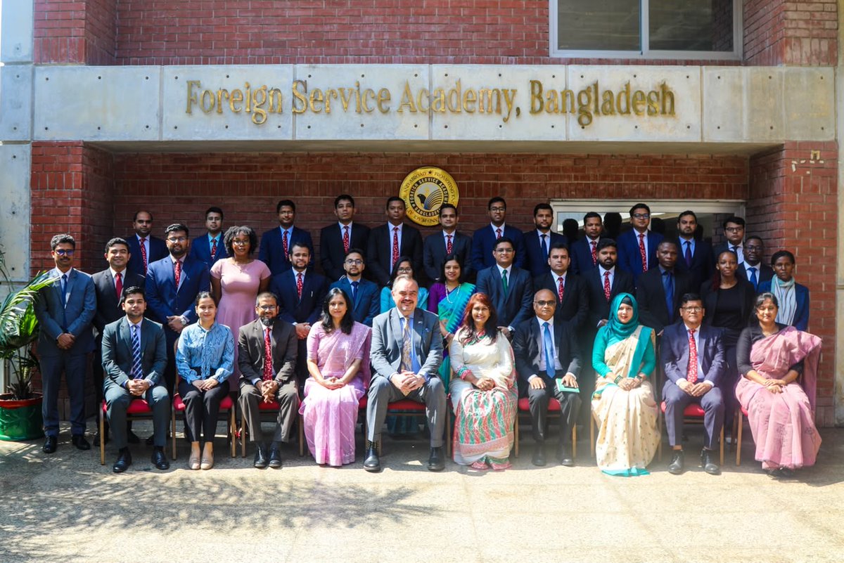 usembassydhaka's tweet photo. Bangladesh's future diplomats will carry the U.S.-Bangladesh partnership forward. Ambassador Brent T. Christensen met some of them at the Bangladesh Foreign Service Academy. The lecture and interactive session addressed U.S. foreign policy, the Indo-Pacific, and how our two countries can take on shared challenges together through diplomacy.