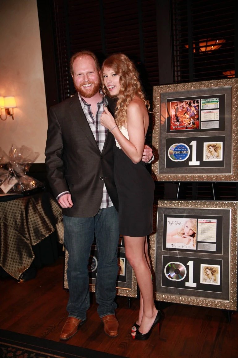TSwiftNZ's tweet photo. 💬 | Taylor Swift on recording her debut album with Nathan Chapman and acknowledging its 20 year anniversary:

“I would run in and Nathan would play every single instrument on these demos and he interpreted my music so intuitively that later on I would fight for him to produce my entire first album. And it was our first album, both of us. And I am shocked and stunned to say that as of a couple days ago, that album is 20 years old. I’ve been very fortunate I’ve gotten to genre hop and travel the world and write with so many different people and in so many different ways. 

And the only reason that I’ve been able to have that kind of dexterity in my creative process is because of the fundamentals and the foundation that I learned here in Nashville. And I never forget that for a single second when I tell every single person I know about what we have here. And I’m so incredibly honored to be inducted into this sacred club, especially at this point in my life.”