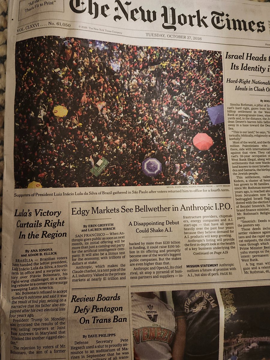 gugachacra's tweet photo. Hoje tem chamada na capa e uma página inteira sobre a eleição de Lula na edição impressa do New York Times https://t.co/IuhCgVyhPX