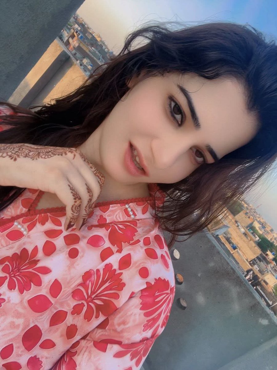 sarimbutt169's tweet photo. Zoni shemale in rawalpindi+92 333 7431096 https://t.co/oYLOhqmjQD