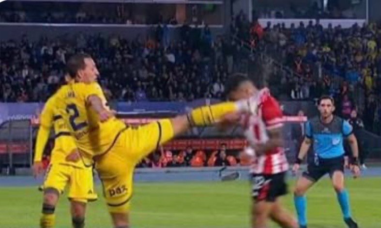 ElGatoDelLeon's tweet photo. Fueron 2 semifinales, Román. Y las perdiste por puto y cagón. Cómo manda la historia, 10 de 11 mano a mano perdiste con nosotros. Alquilada esa cola juguetona https://t.co/HjIQZeQaMX