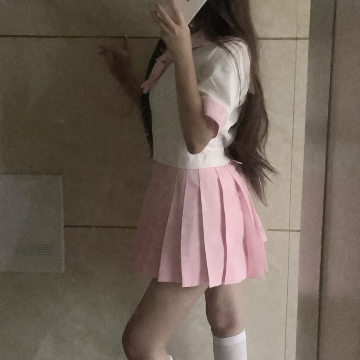 InaSheriru's tweet photo. 给我的27位粉丝更新一下 https://t.co/q2s16MpUgs