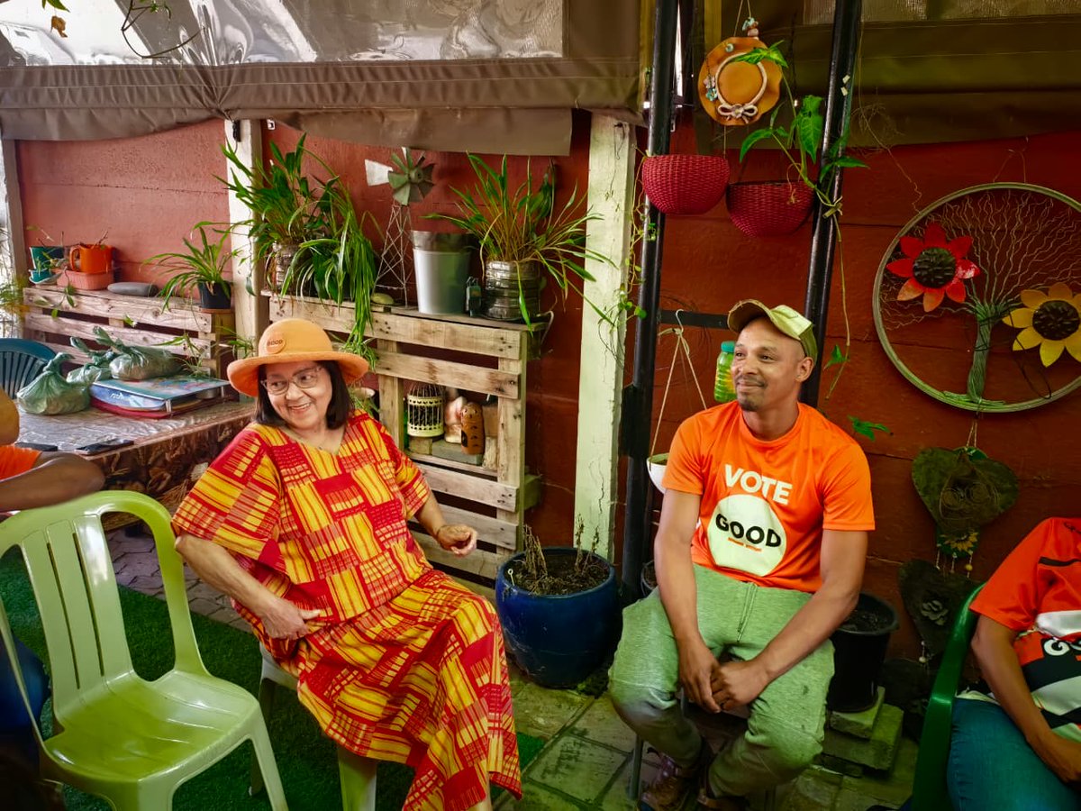 ForGoodZA's tweet photo. GOOD Party Leader Patricia de Lille joined Breede Valley Mayoral Candidate Hubert Titus and Ward Candidates on the ground in Worcester, engaging directly with residents and listening to their concerns.

The conversations focused on GOOD’s six pledges for the 2026 Local Government Elections:

🧡 An Affordable Town – Easing the financial pressure on residents.
🏘️ A Housed Town – Addressing the housing crisis and spatial apartheid.
⚖️ An Equitable Town – Ensuring fair services and opportunities for every community.
🛡️ A Safer Town – Building safer communities for all.
🤝 A Trusted Town – Putting residents first through accountable leadership.
💼 A Working Town – Creating local job opportunities and supporting economic growth.
Through meaningful engagement, GOOD is taking its vision directly to communities, working towards municipalities that deliver for everyone, regardless of income or postcode.
One standard for every street, suburb and community. No exceptions. 🧡
#GOOD2026 #LocalGovernmentElections #Worcester #BreedeValley