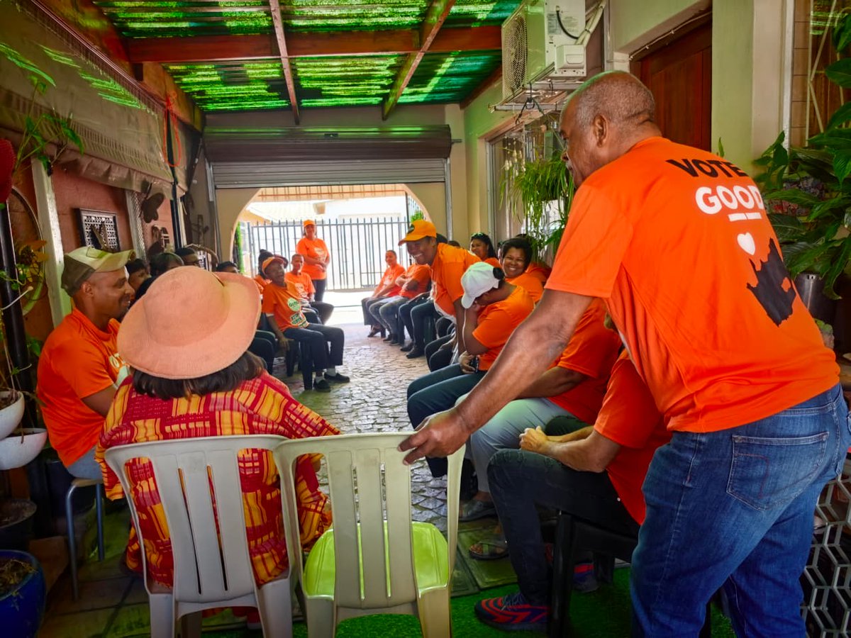ForGoodZA's tweet photo. GOOD Party Leader Patricia de Lille joined Breede Valley Mayoral Candidate Hubert Titus and Ward Candidates on the ground in Worcester, engaging directly with residents and listening to their concerns.

The conversations focused on GOOD’s six pledges for the 2026 Local Government Elections:

🧡 An Affordable Town – Easing the financial pressure on residents.
🏘️ A Housed Town – Addressing the housing crisis and spatial apartheid.
⚖️ An Equitable Town – Ensuring fair services and opportunities for every community.
🛡️ A Safer Town – Building safer communities for all.
🤝 A Trusted Town – Putting residents first through accountable leadership.
💼 A Working Town – Creating local job opportunities and supporting economic growth.
Through meaningful engagement, GOOD is taking its vision directly to communities, working towards municipalities that deliver for everyone, regardless of income or postcode.
One standard for every street, suburb and community. No exceptions. 🧡
#GOOD2026 #LocalGovernmentElections #Worcester #BreedeValley