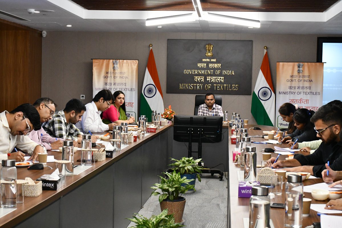 TexMinIndia's tweet photo. The Ministry of Textiles organised an Essay Writing Competition on 27 October 2026 as part of Vigilance Awareness Week 2026, on the theme “Accountability, Transparency, Technology & Probity in Public Administration.”

The initiative highlighted the importance of ethical conduct, integrity, transparency and accountability in public service, encouraging participants to reflect on the role of probity in strengthening good governance.

#MinistryOfTextiles #VigilanceAwarenessWeek2026 #Integrity #Transparency #GoodGovernance