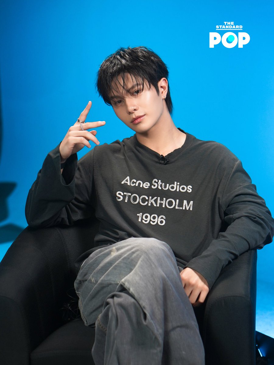 TheStandardPOP's tweet photo. แอบสปอยล์แขกรับเชิญวันพุธนี้ 👀 ฟังเพลงนี้เพราะเขาชอบ เลือกเทศกาลนี้เพราะเขาชอบ
 ขอคนเข้าใจ Help!! 🫠🫣
.
เตรียมพบกับ THE INTERVIEW x WilliamEst
.
🗓 พุธที่ 28 ตุลาคม 2569
⏰ 19.00 น.
📍 YouTube: THE STANDARD POP
.
#THEINTERVIEWxWilliamEst
#WilliamEst #วิลเลี่ยมเอส
#MATCHINGWORDS
#TheStandardPop