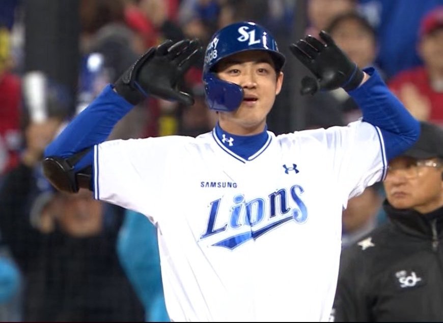getbluegoya's tweet photo. 이런미친 주장좋은사람 손들어 https://t.co/Fotw4CWLfV