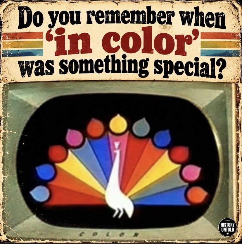 gggirl924's tweet photo. Do you remember seeing the Peacock turn colors the very first time? I do. https://t.co/tOuQwQ0jVQ