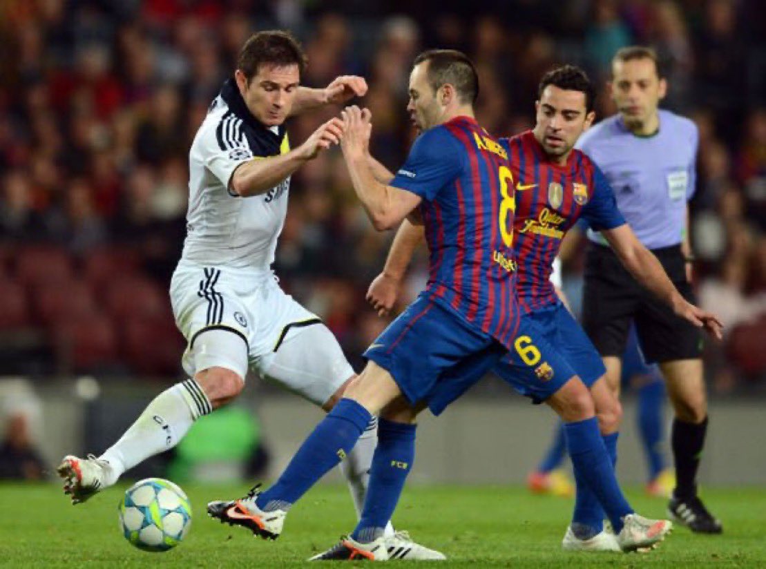 HardChelseaPics's tweet photo. If Frank Lampard stopped scoring in 2006, he would still have more career goals and assists than Xavi &amp; Iniesta combined https://t.co/8hxEnuE1Tn