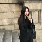 Photo by Heejin (@heejienv)