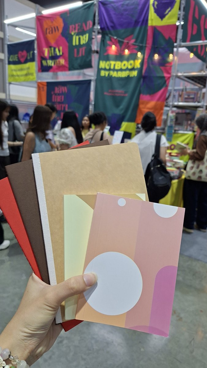 nimofishie's tweet photo. ฟินมากค่าาา สมุด 5 เล่ม 75 บาท 
บูธL02 คั้บ
#งานหนังสือ2569 https://t.co/gmCsN5yRzP