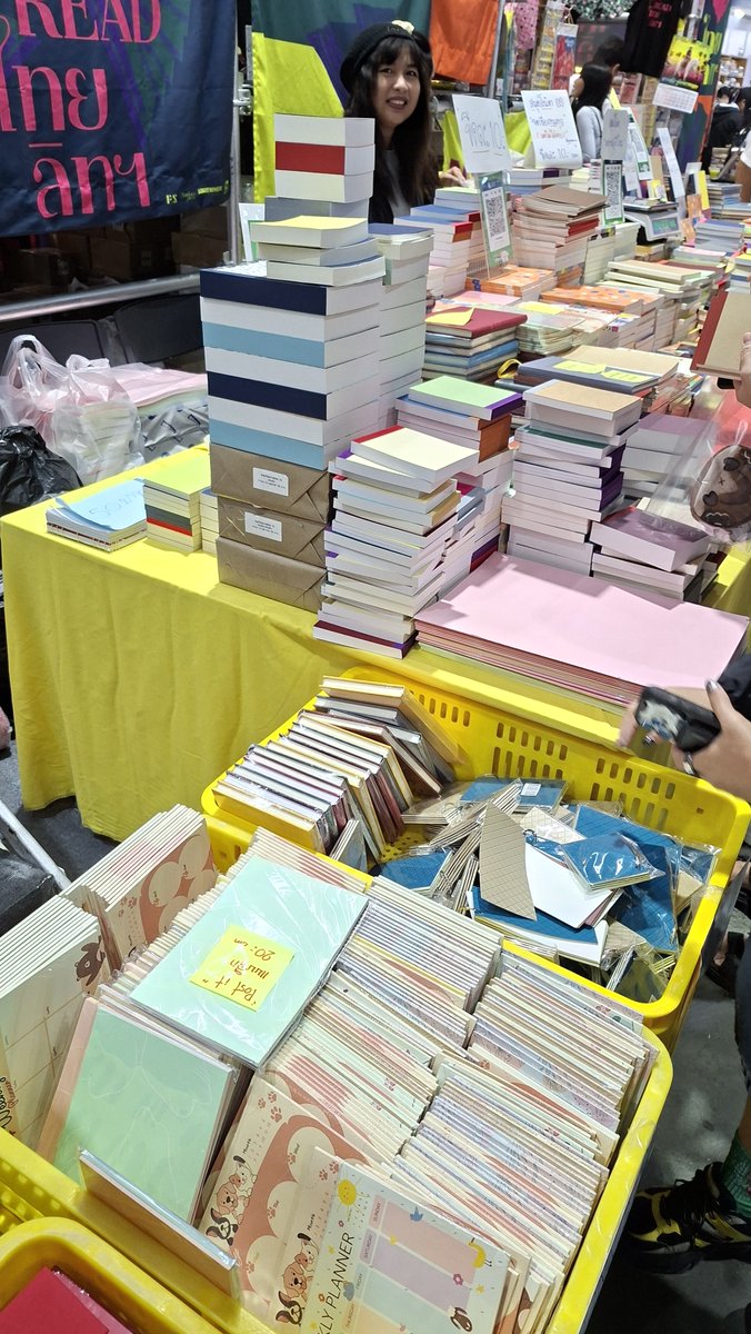 nimofishie's tweet photo. ฟินมากค่าาา สมุด 5 เล่ม 75 บาท 
บูธL02 คั้บ
#งานหนังสือ2569 https://t.co/gmCsN5yRzP