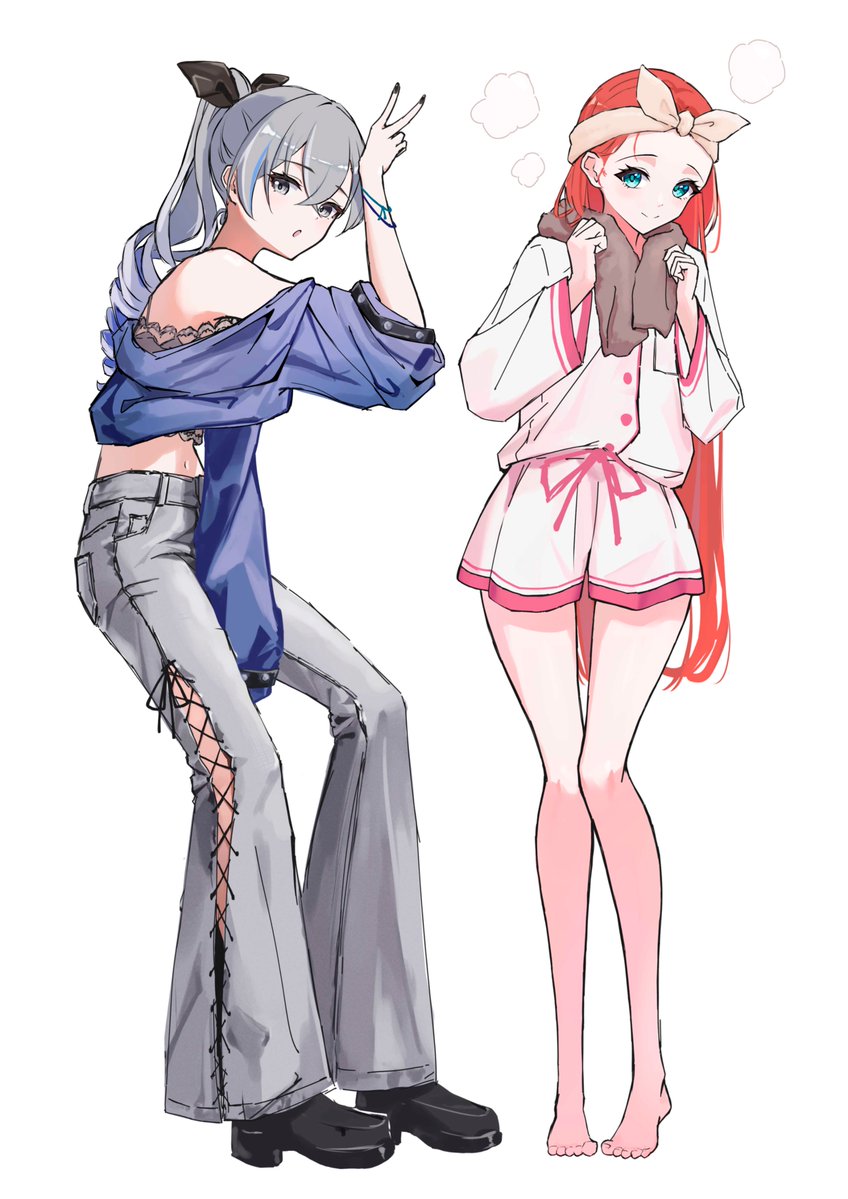 tokonatsu_80's tweet photo. 半年間ホヨバキャラの私服を妄想して
描き続けている狂気
←半年前　今→ https://t.co/lTwH8eVHlM