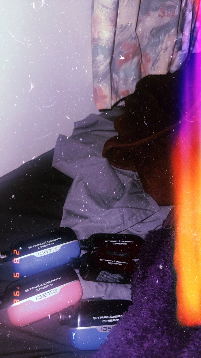 soufcid3's tweet photo. different typa pain 😖 https://t.co/nR8byrLqT4
