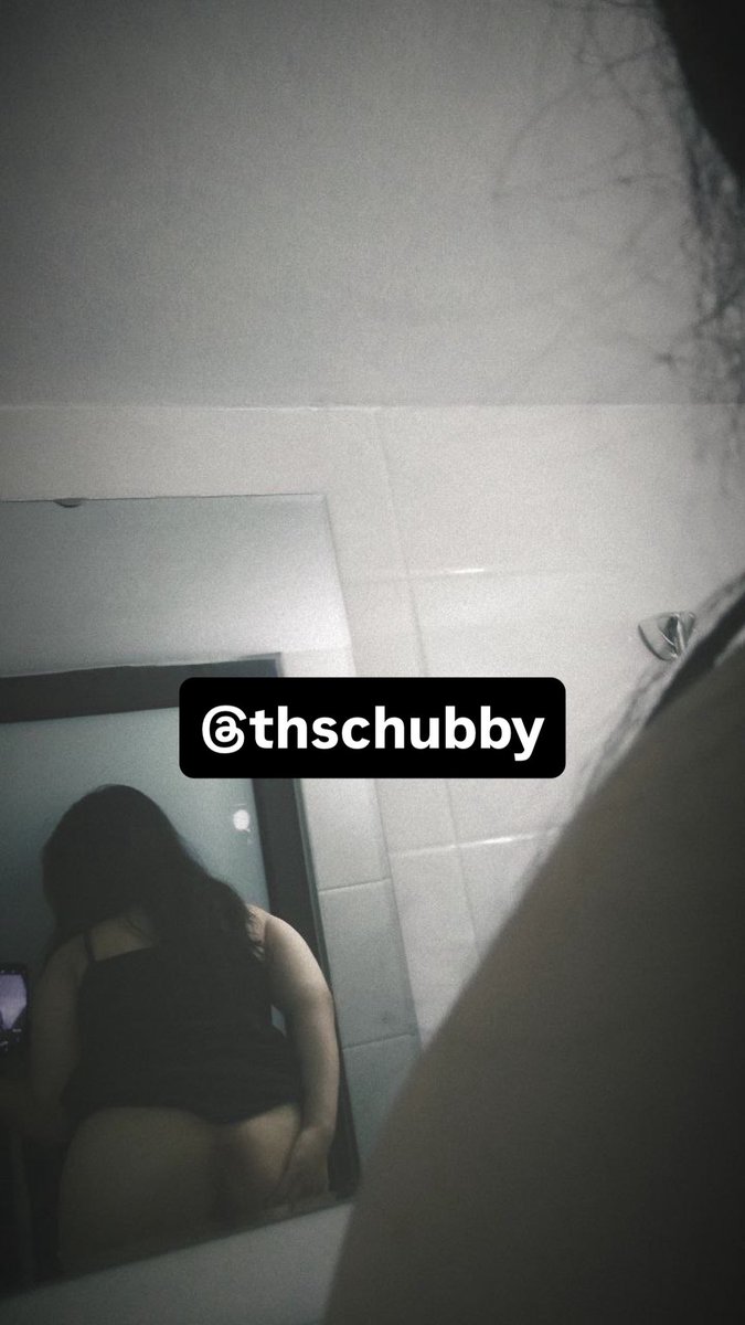 thschubby's tweet photo. nhìn từ đằng sau cũng xink đúng hongg https://t.co/hTKJr8TxUP