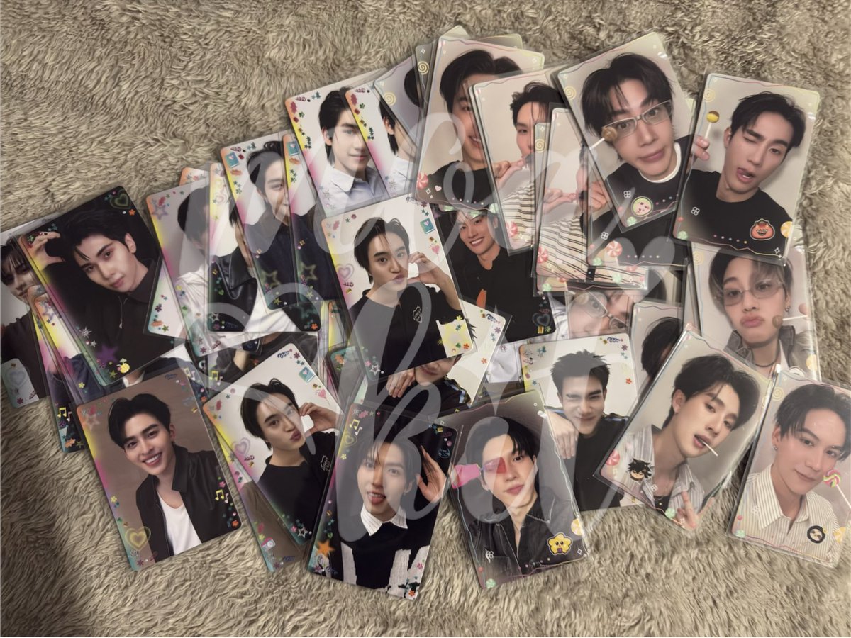 simmumx's tweet photo. มีใครสนใจไหมคะ มีประมาณ3คอลค่ะ

เค้าปล่อยกองนี้ใบละ 5บาทขึ้นไป แต่ไม่ถึงร้อยค่ะ (ยกเว้นปอนด์) | มีเมนหลักค่อนข้างเยอะ

หาใครเมนชั่น / dm ได้เลยค่ะ

#ตลาดนัดgmmtv https://t.co/unhd9rcm6Z