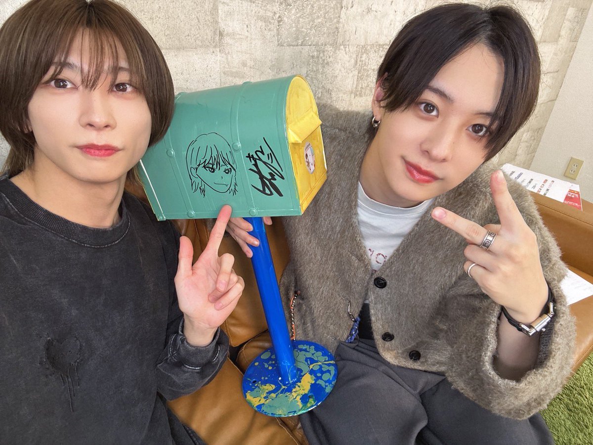 yuga_iwasaki's tweet photo. #ゆがまぴンち ご視聴ありがとうございました！
今日も沢山笑いましたー笑笑
本当に月１の癒しです。😂

出来のいいポストができてよかった！！

そして、ひかるのアカウント返してあげてください！！！！！！！！🥺 https://t.co/EbpqqQANcu