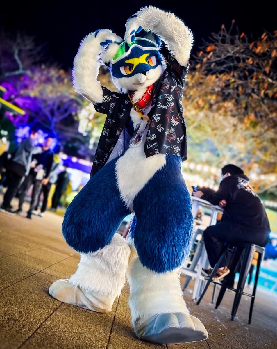 naAtell_01's tweet photo. 💙🌃 https://t.co/0SPNYxj1BL