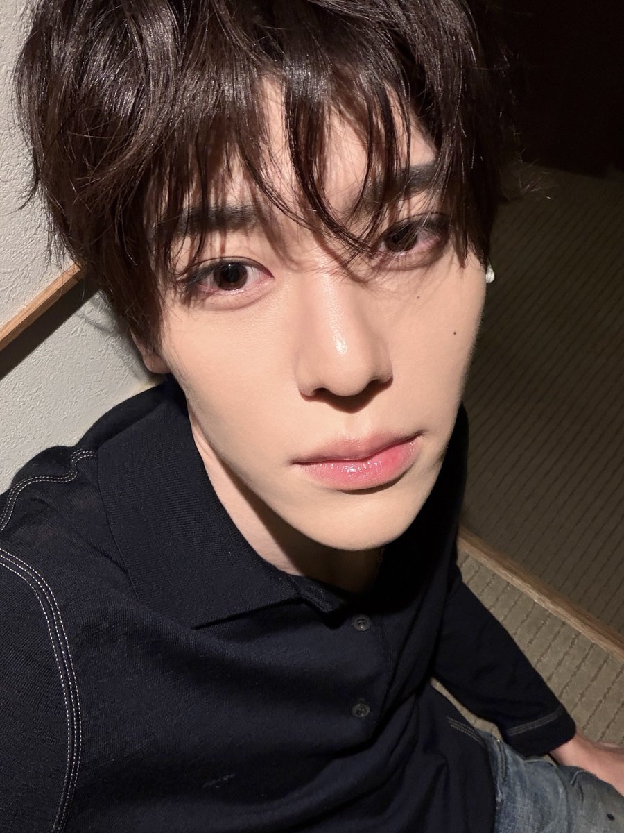 511LOG's tweet photo. 261027 22:27 KST
🌷📸 https://t.co/34Snb0KLI1